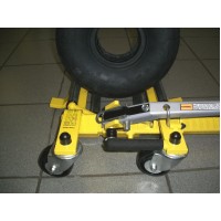 otomobil kaldıracı 4 adet otomobil kaldıracı 4 adet